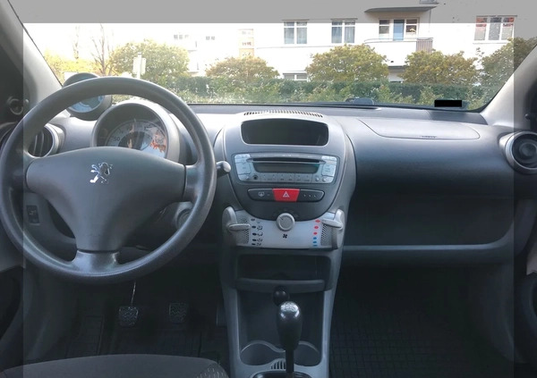 Peugeot 107 cena 12200 przebieg: 150000, rok produkcji 2010 z Gdynia małe 211